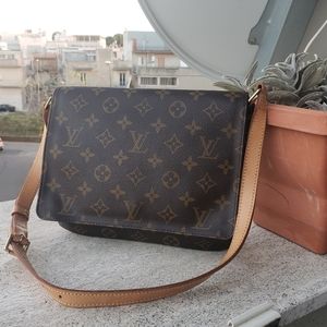 Authentic Louis Vuitton Musette Tango